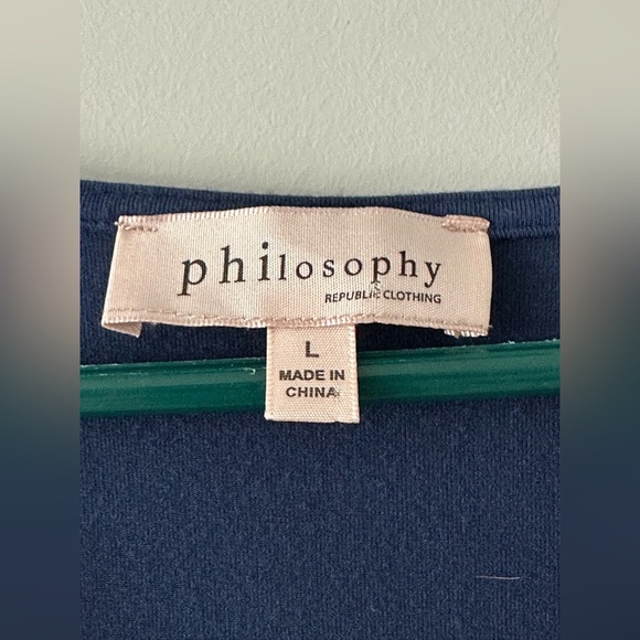 Philosophy: Women's Blouse- Size Large (94% Modal 65% Spandex) - Picture 3 of 9